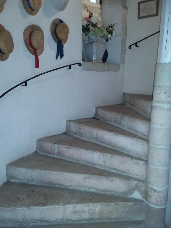 Chez Zaza Bed & Breakfast Stigny Exterior photo